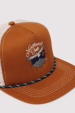 Casquette &agrave; visi&egrave;re plate brod&eacute;e