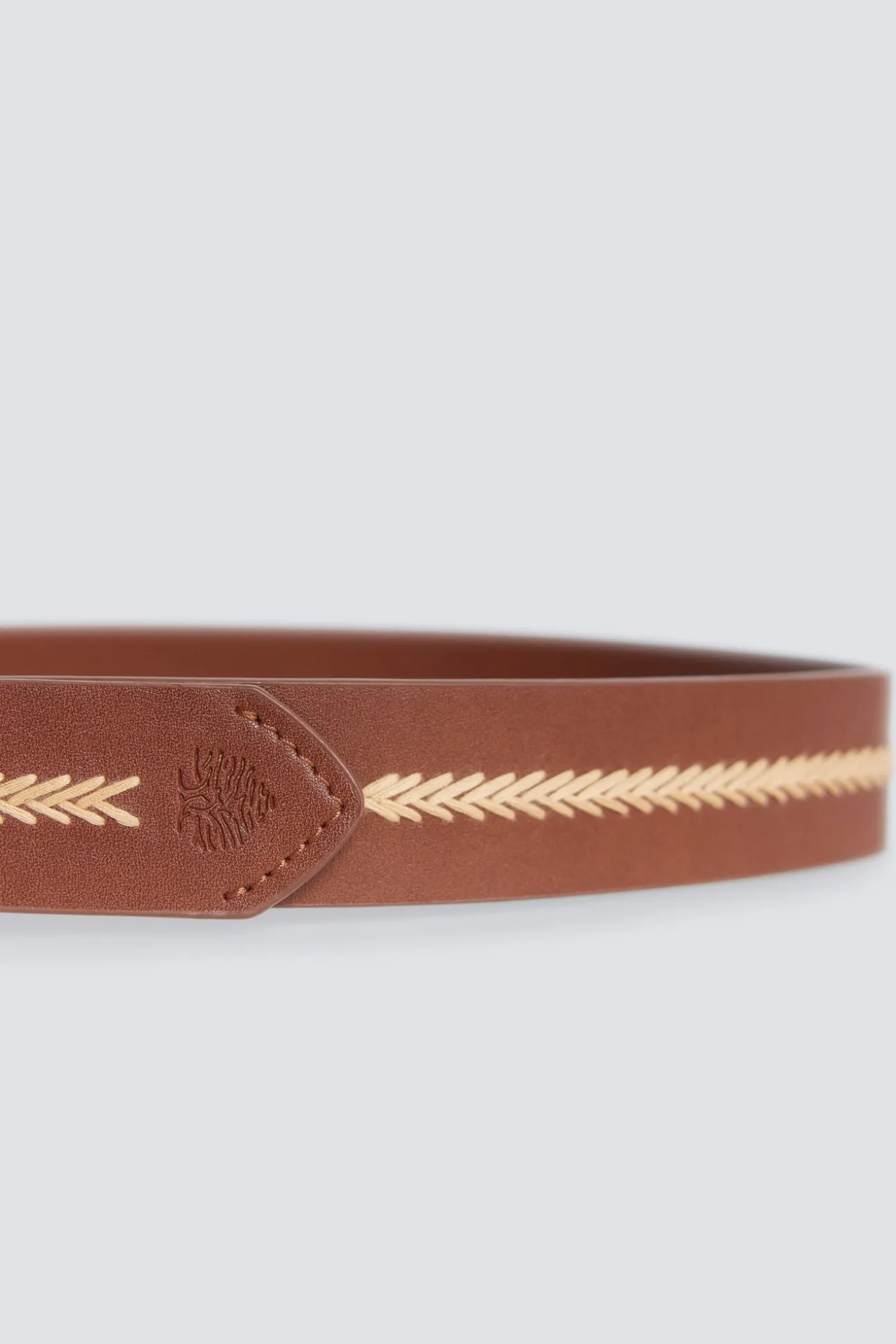 Ceinture effet cuir à motifs ethniques