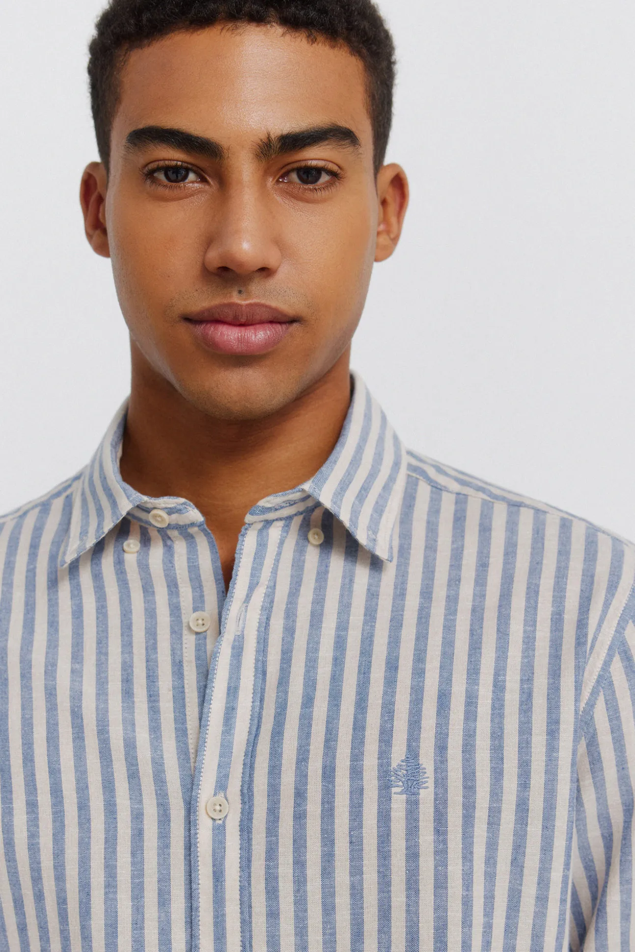 Chemise en lin à rayures