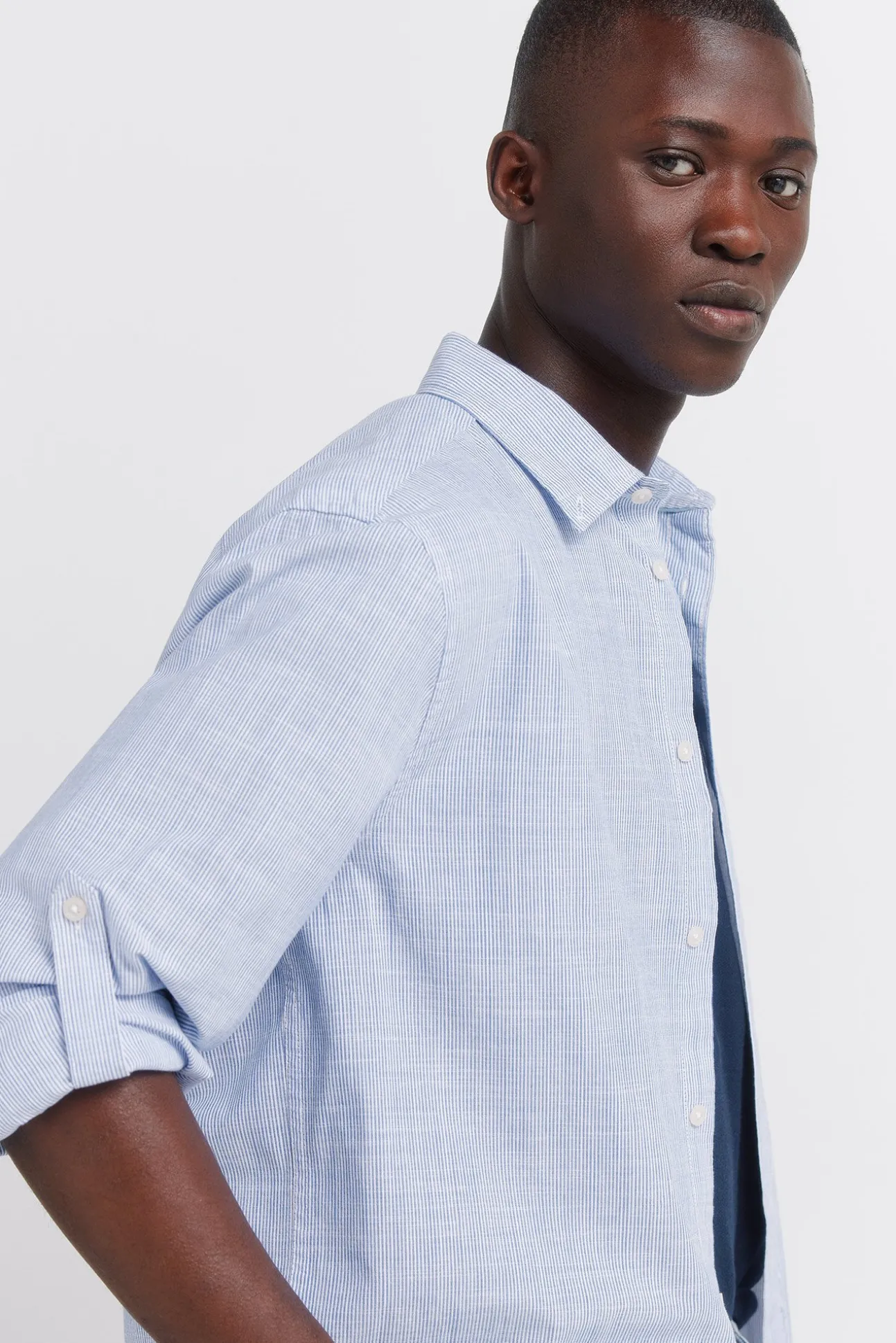 Chemise légère micro-rayures