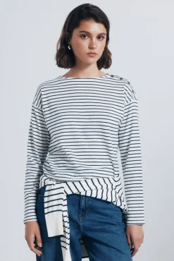 Chemise rayures à boutons sur les épaules