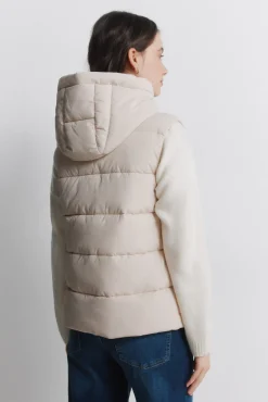 Gilet matelassé avec capuche