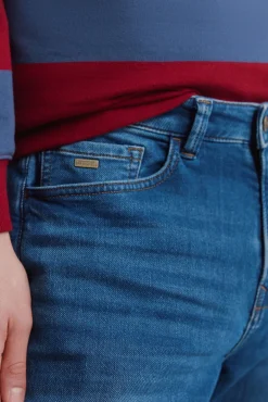 Jeans coupe slim délavé moyen