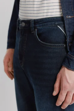Jeans d&eacute;lavage fonc&eacute; slim fit