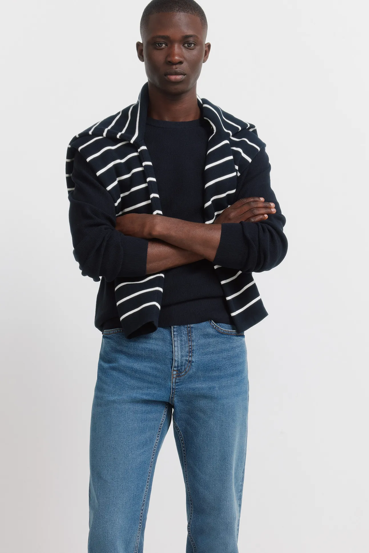 Jeans délavage moyen foncé coupe skinny