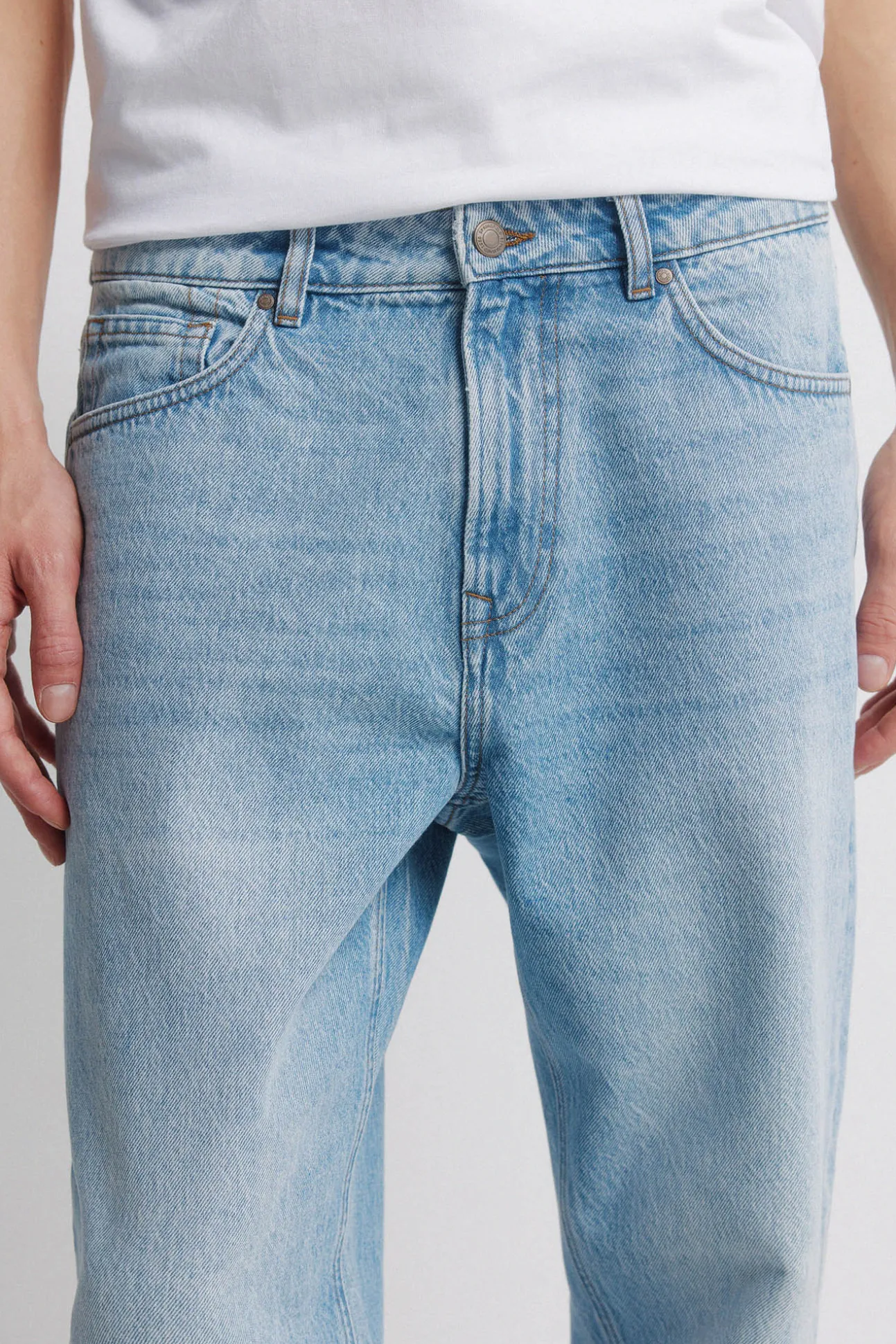 Jeans délavé moyen clair coupe droite