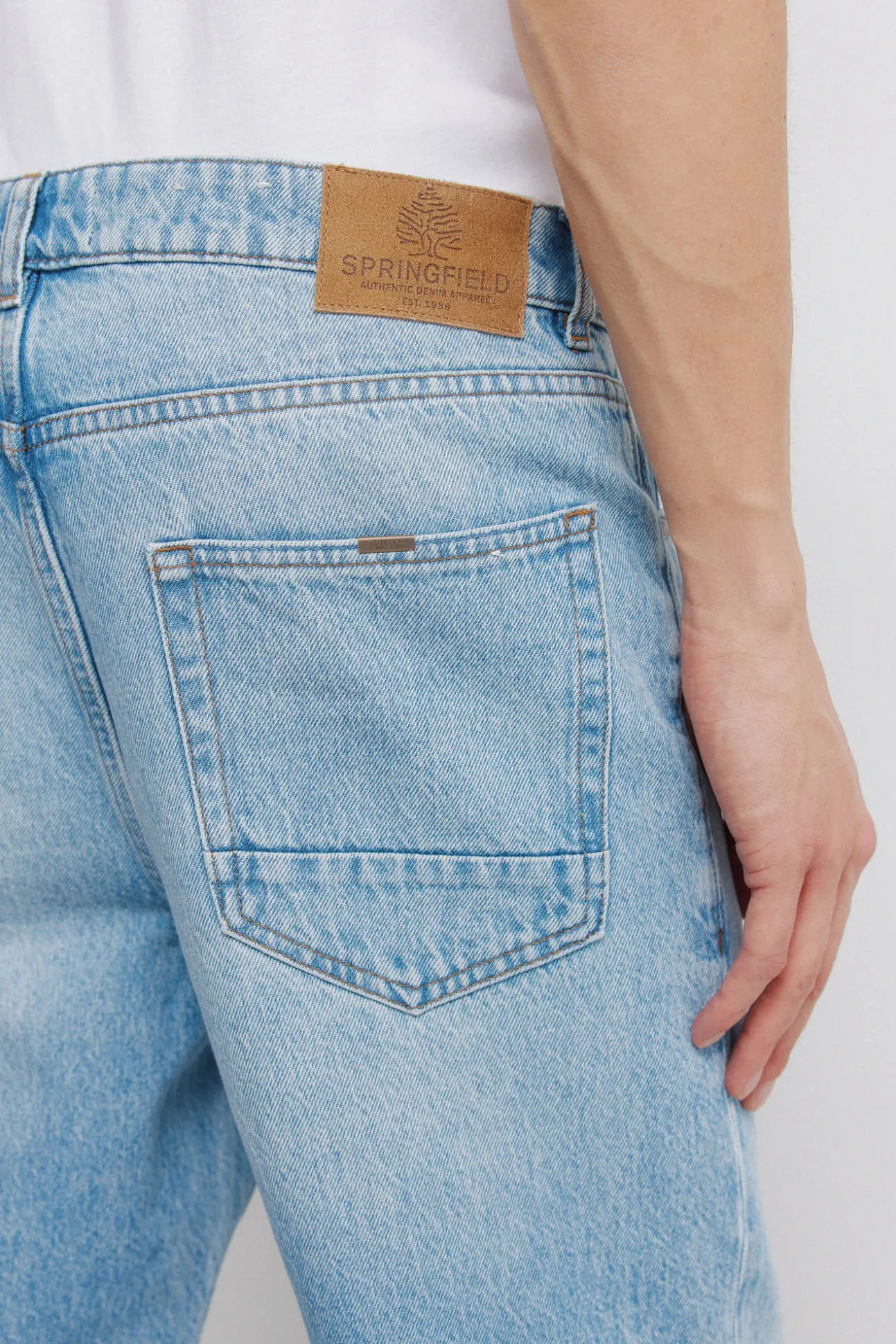 Jeans délavé moyen clair coupe droite