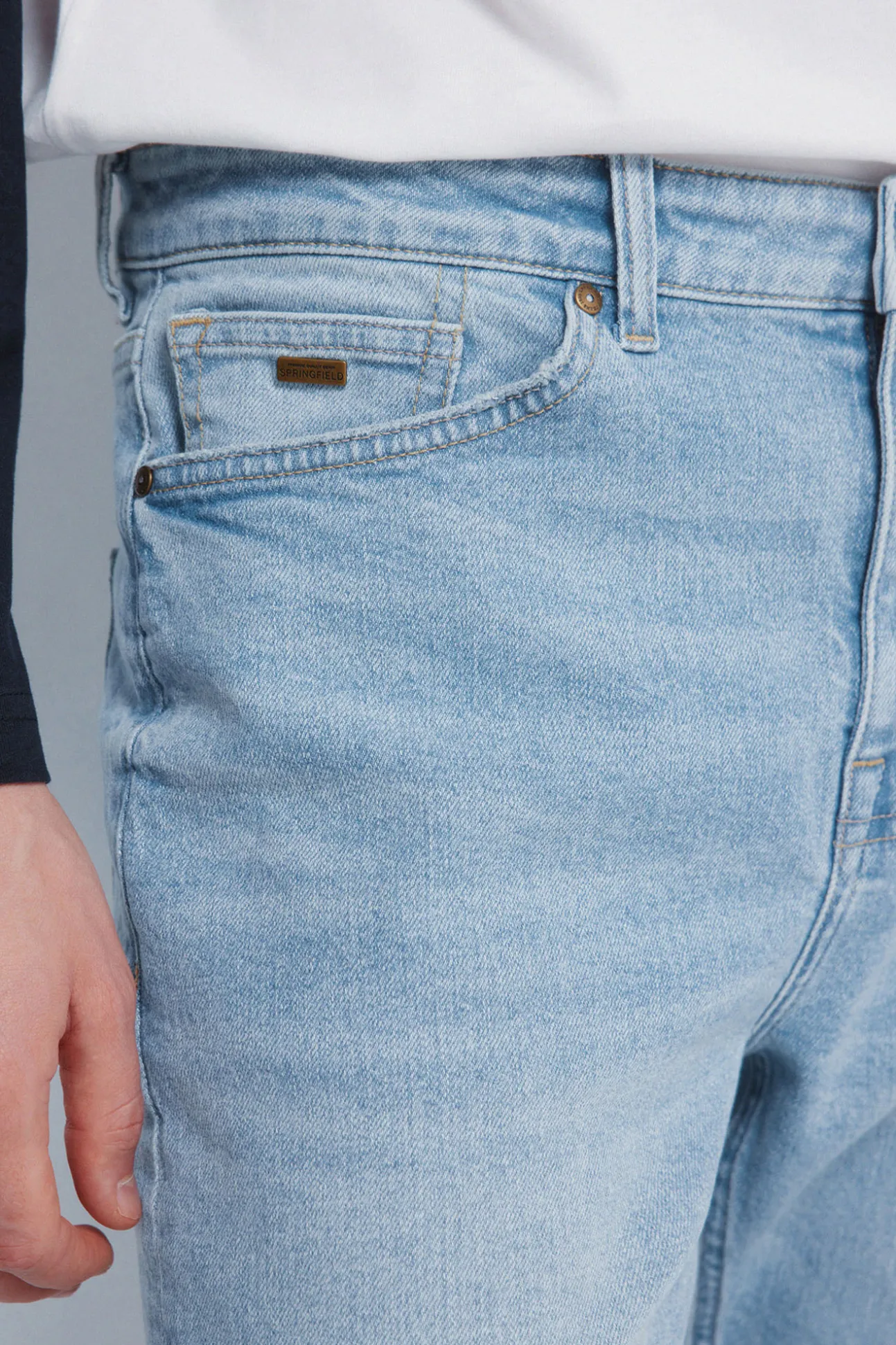 Jeans slim délavé clair