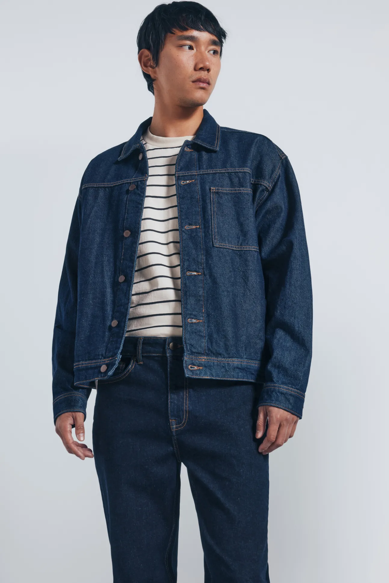 Jeans slim désencollé