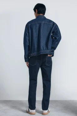 Jeans slim désencollé