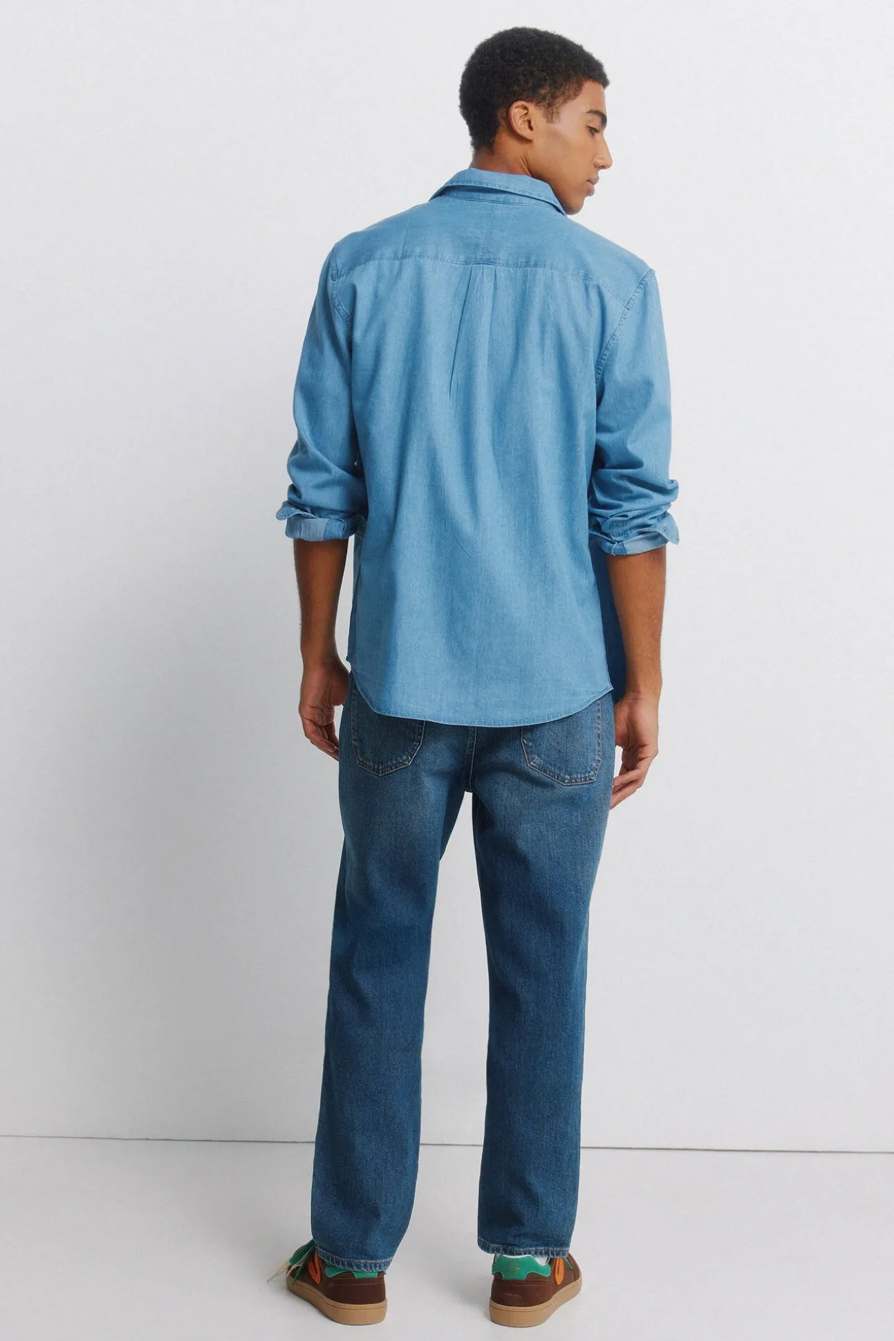 Jeans surtint coupe droite