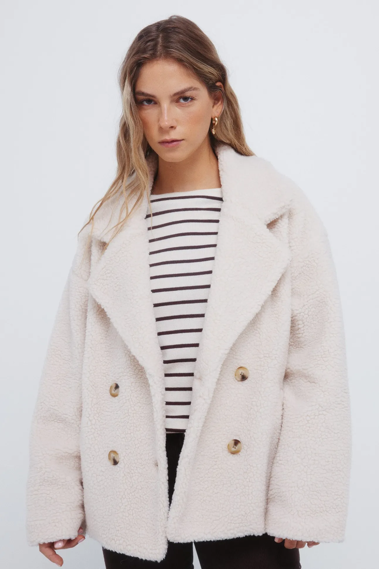Manteau en peau de mouton à double boutonnage