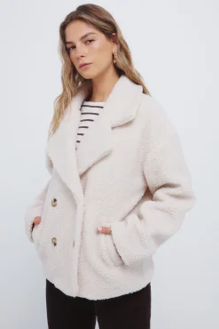 Manteau en peau de mouton à double boutonnage