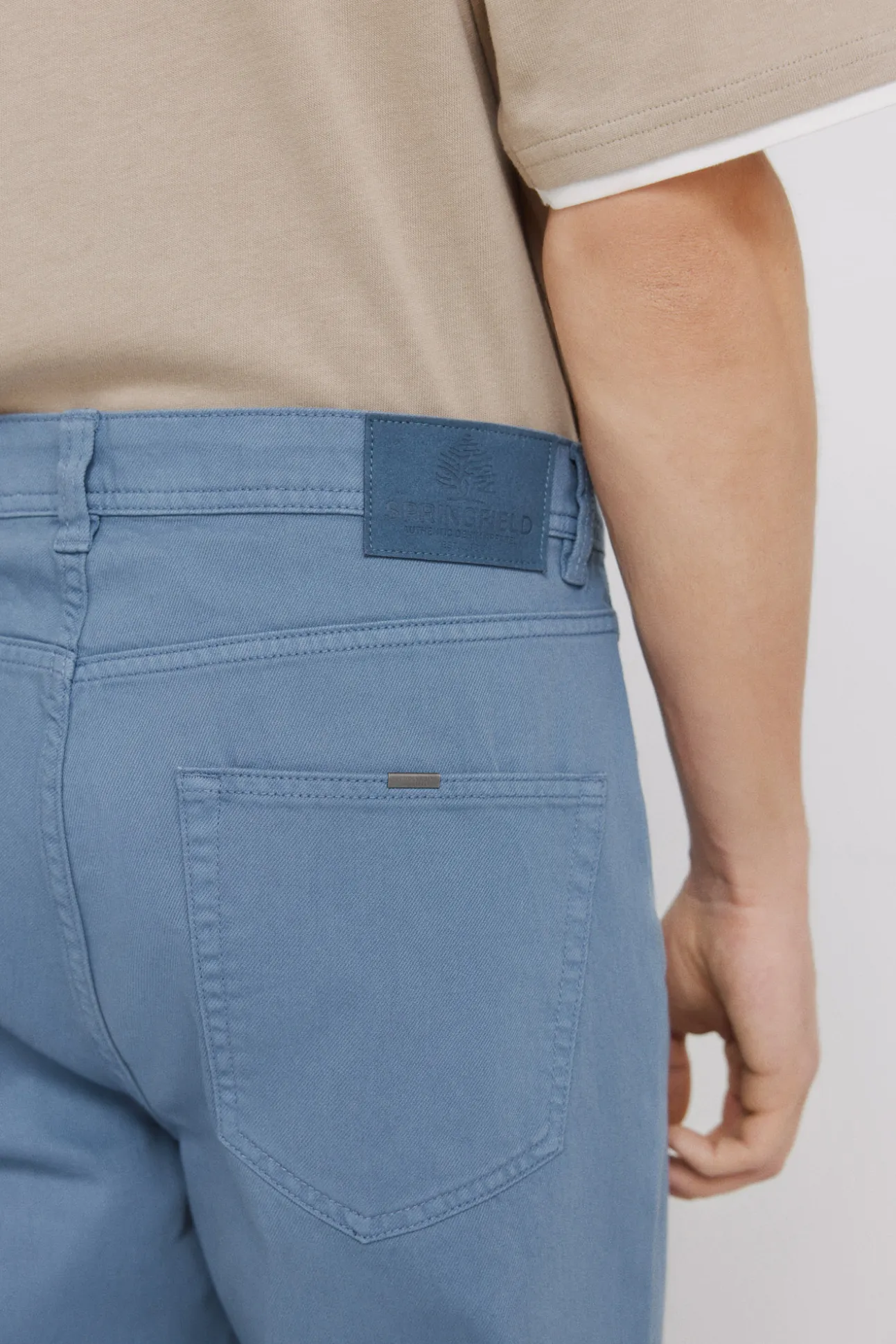Pantalon 5 poches lavé coupe droite