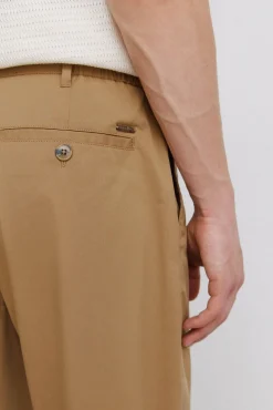 Pantalon chino léger relaxed fit