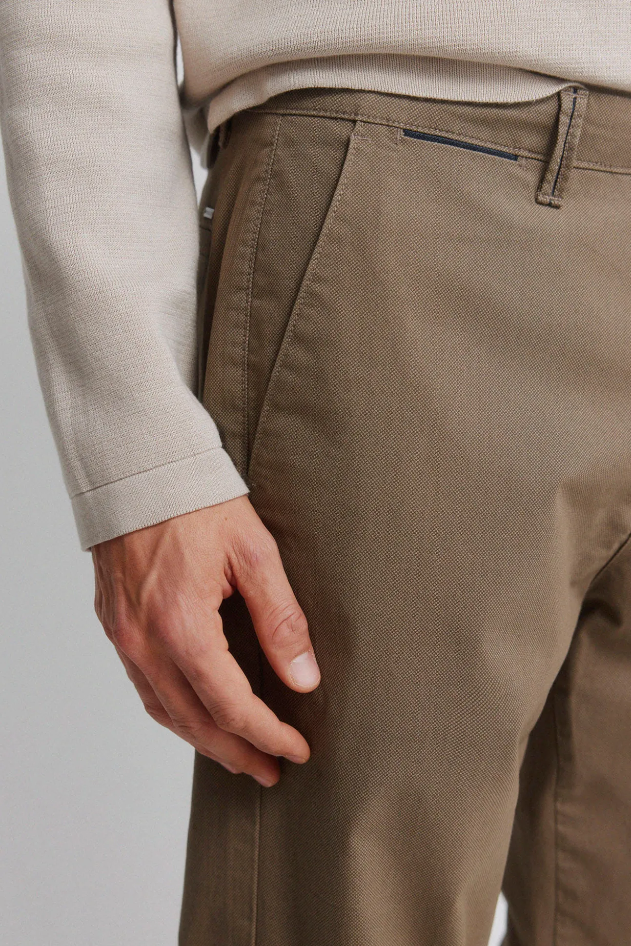 Pantalon chino micro-imprimé coupe slim