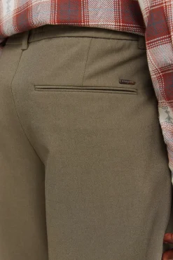 Pantalon confort plissé coupe décontractée
