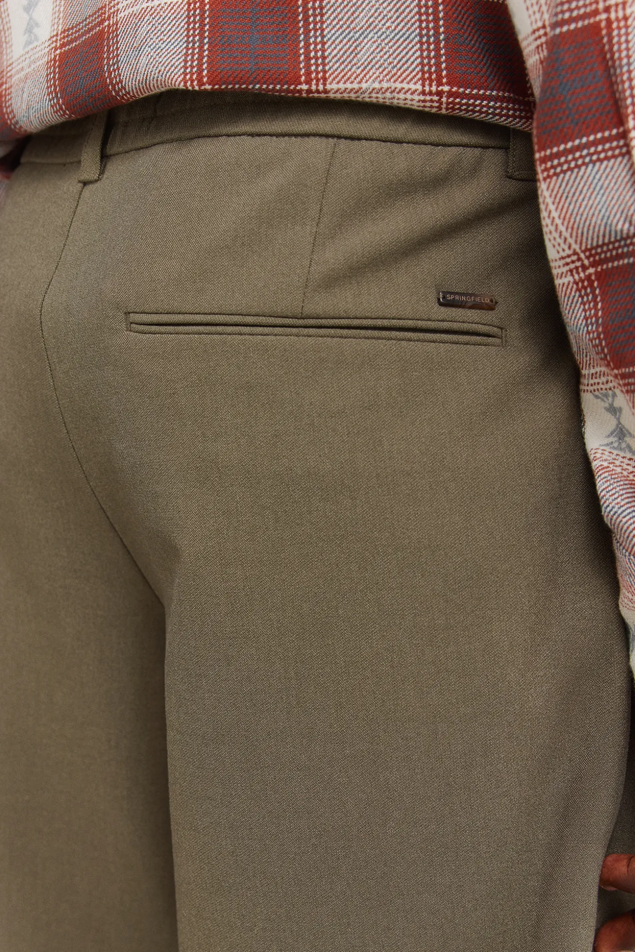 Pantalon confort plissé coupe décontractée