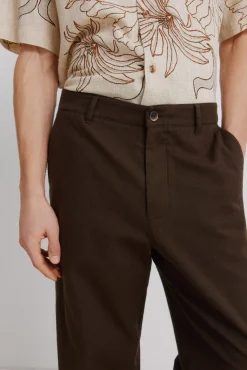 Pantalon droit coupe droite en lin