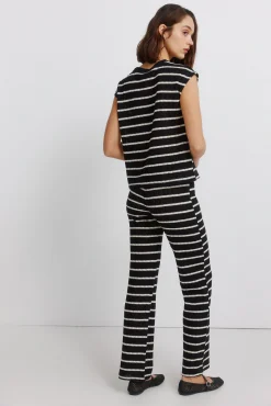 Pantalon en tricot &agrave; rayures