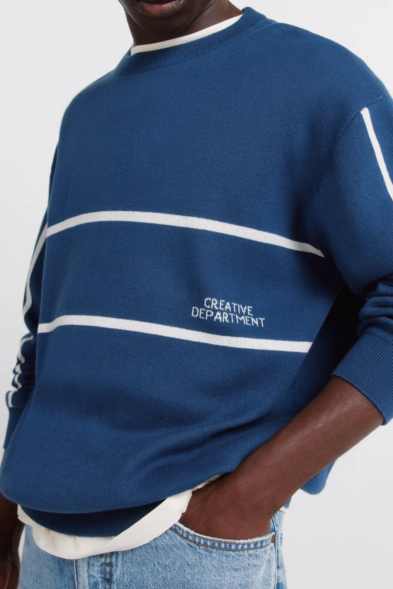 Pull jacquard à texte