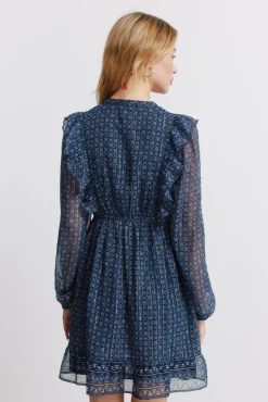 Robe courte à manches longues à volants
