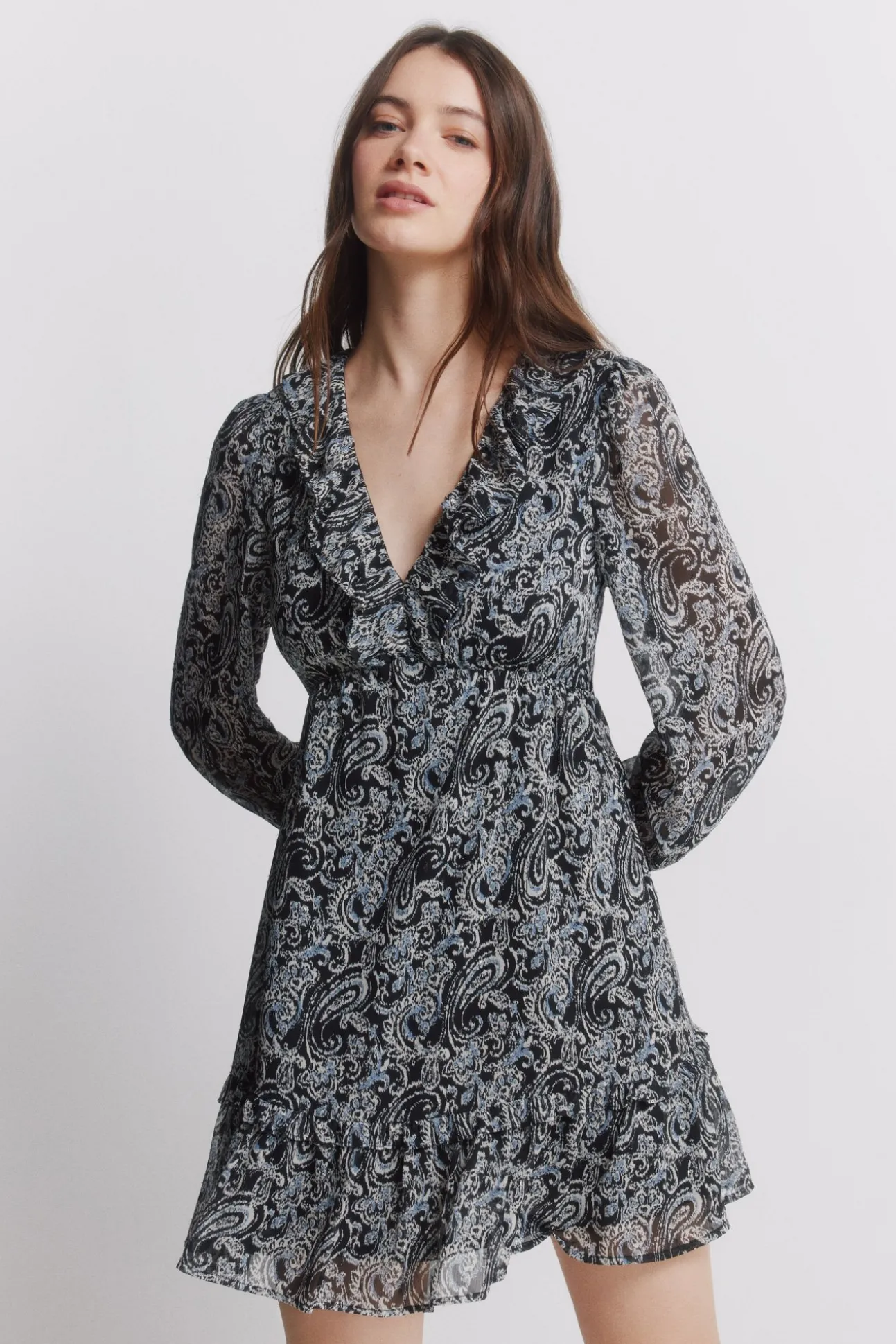 Robe courte imprimée manches longues