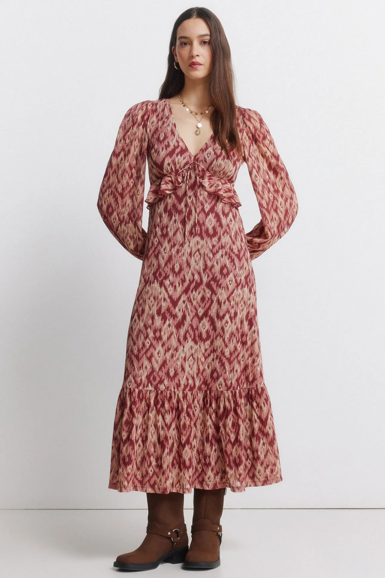 Robe midi à volant