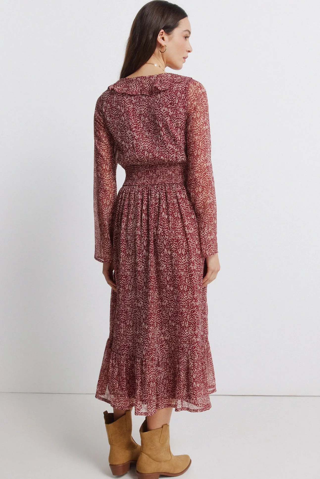 Robe midi imprimé avec décolleté à volant