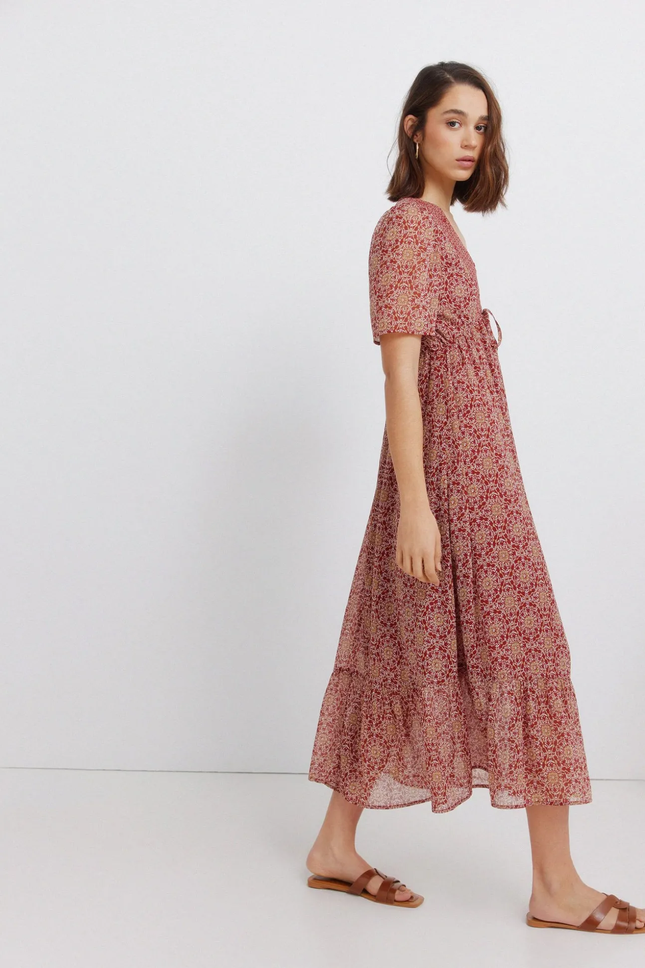 Robe midi imprimé frise décolleté