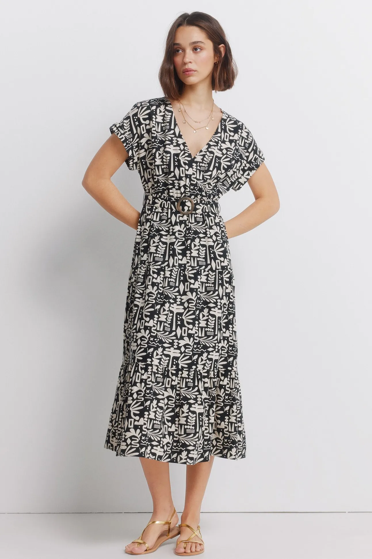 Robe portefeuille en lin à boucle