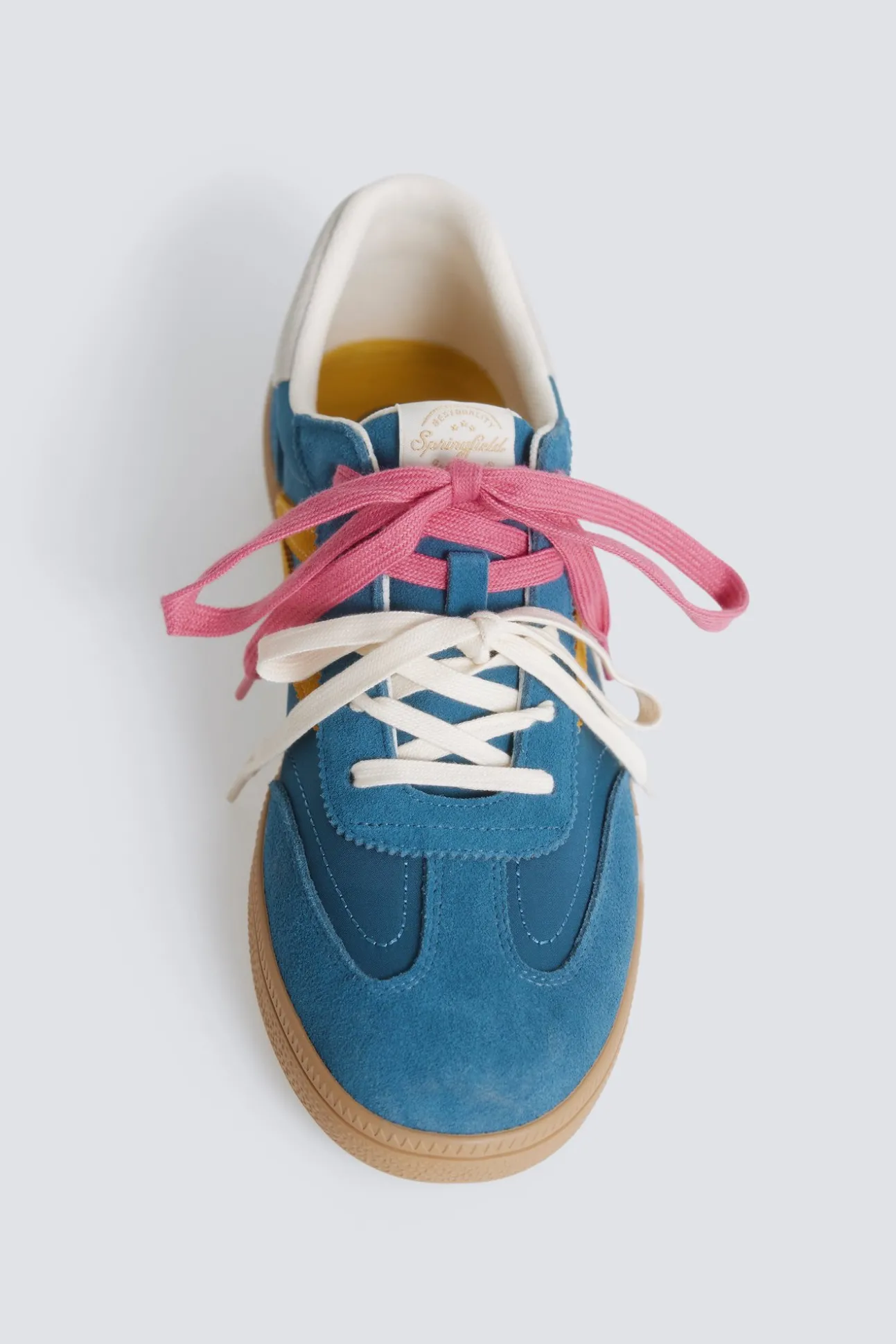 Sneaker en cuir rétro
