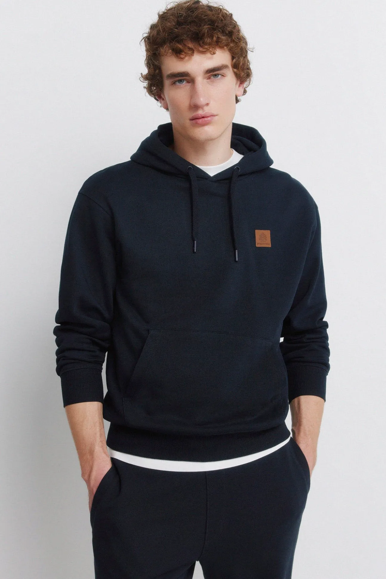 Sweat-shirt à capuche uni