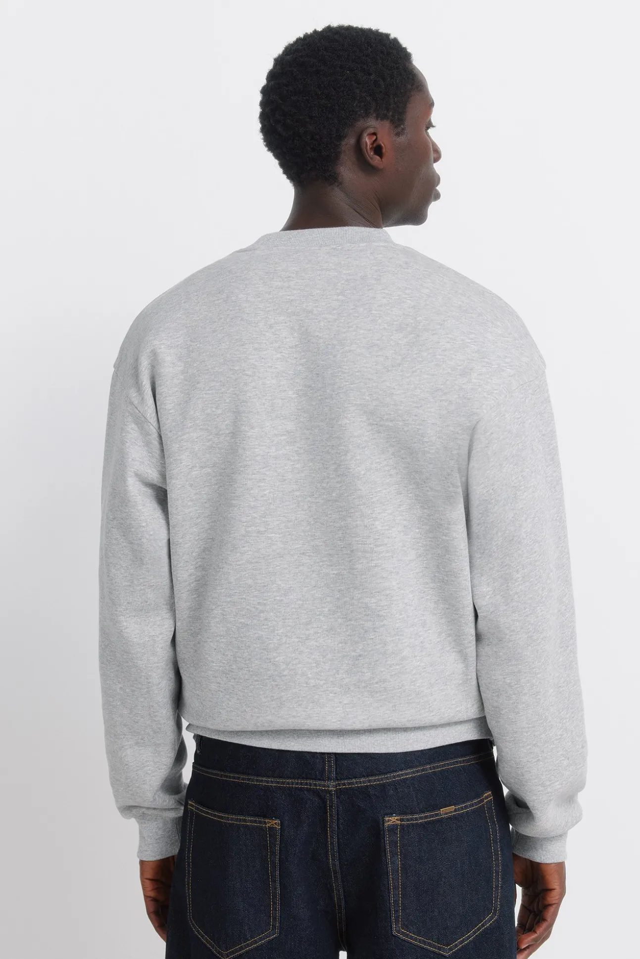 Sweat-shirt à écusson