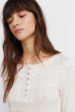 T-shirt &agrave; bords ondul&eacute;s