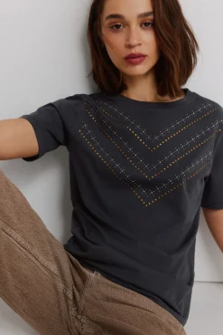 T-shirt &agrave; manches courtes &agrave; clous