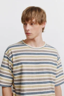 T-shirt &agrave; rayures