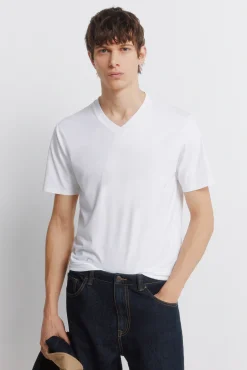 T-shirt col en V coupe slim en lycra