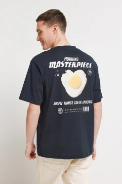 T-shirt masterpiece