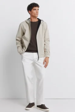 Veste softshell &agrave; capuche